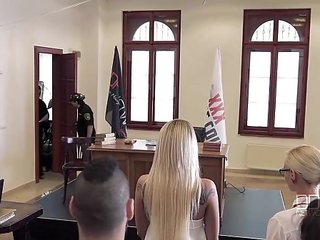 Xxx justice - sędzia orders outstanding grupa brudne wideo i dp leczenie